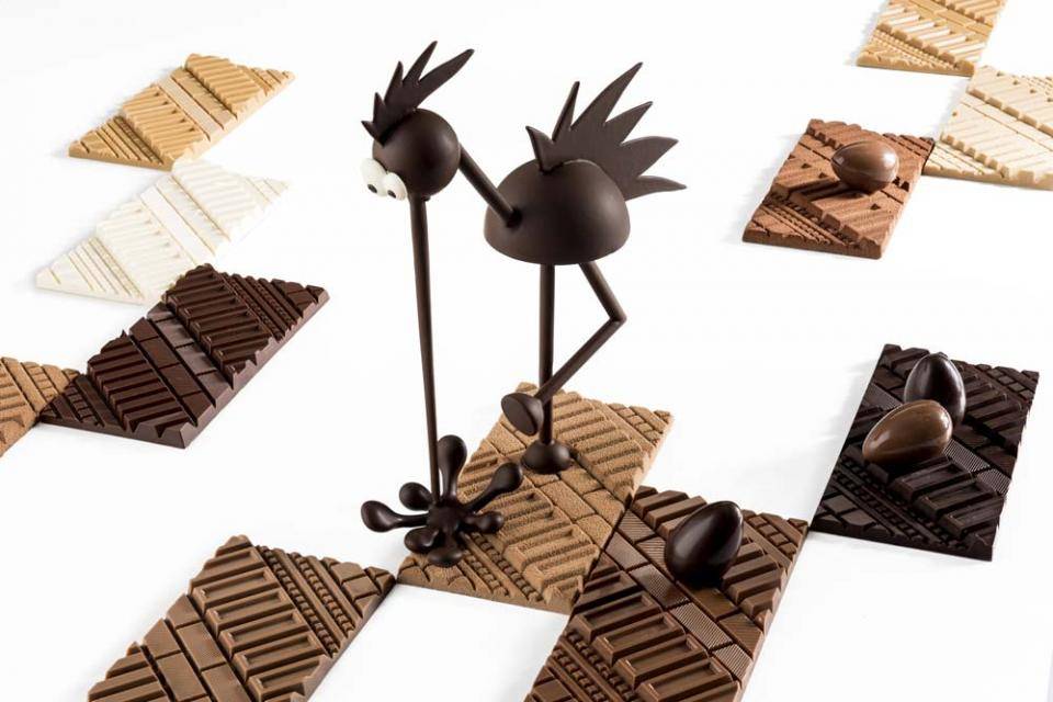 https://cdn.chocolate-academy.com/sites/default/files/2023-07/chocolate-tablet-moulds_0%5B1%5D_0%5B1%5D.jpg